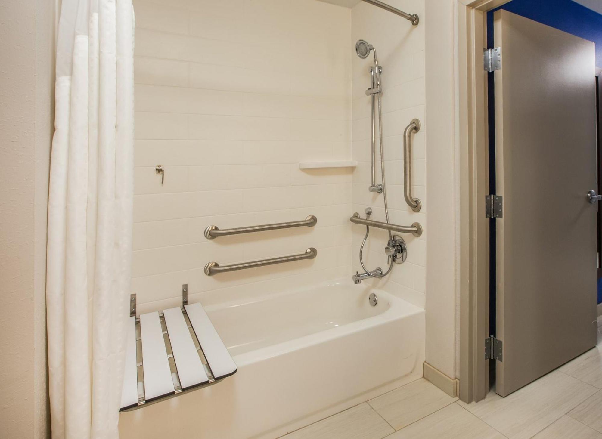 Holiday Inn Express & Suites Oklahoma City Northwest By Ihg Eksteriør billede